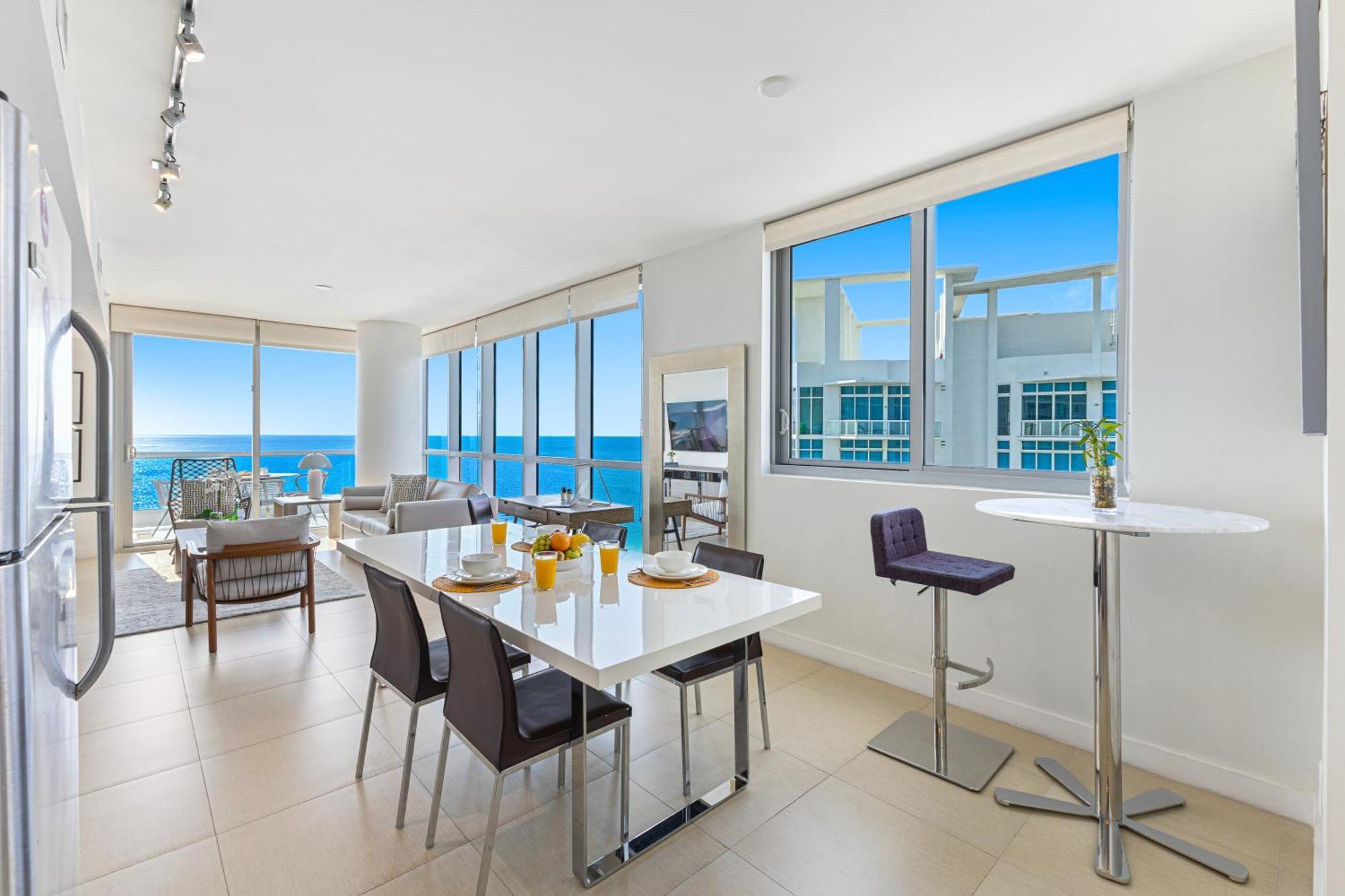 Dharma Home Suites Miami Beach At Monte Carlo Экстерьер фото